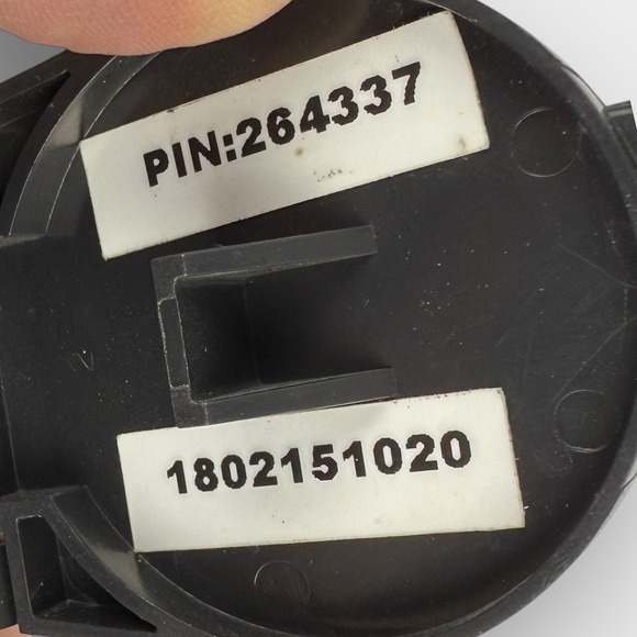 CURT Echo 51180 wireless trailer brake controller with Bluetooth mobile app - Picture 7 of 7